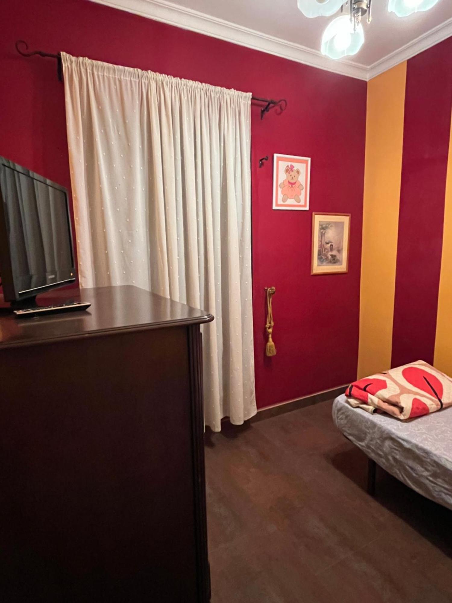 Apartamento En Pleno Centro De Marchena 3 Dormitorios 3 Banos Privados Eksteriør billede
