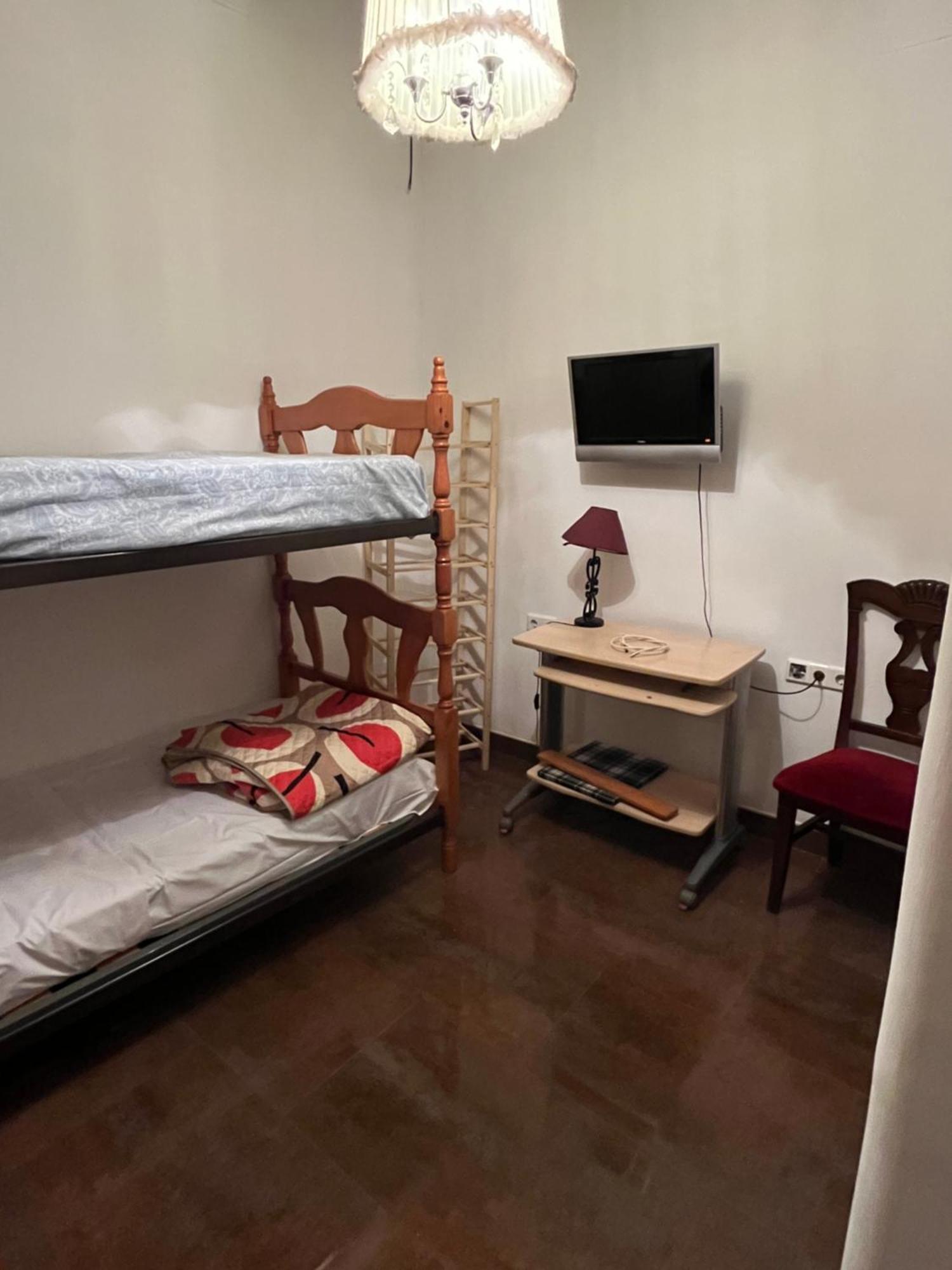 Apartamento En Pleno Centro De Marchena 3 Dormitorios 3 Banos Privados Eksteriør billede