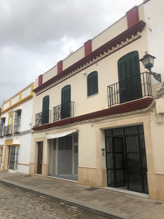 Apartamento En Pleno Centro De Marchena 3 Dormitorios 3 Banos Privados Eksteriør billede